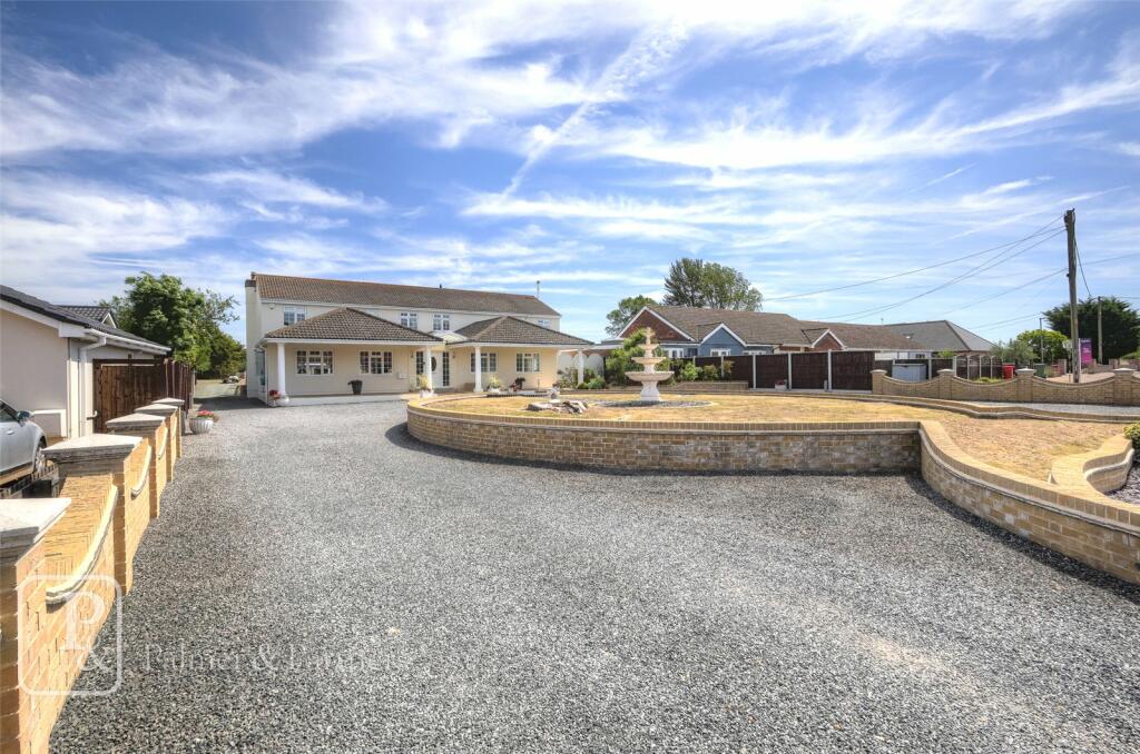 Additional image 70 of Dumont Avenue, St. Osyth, Clacton-on-Sea, Essex, CO16