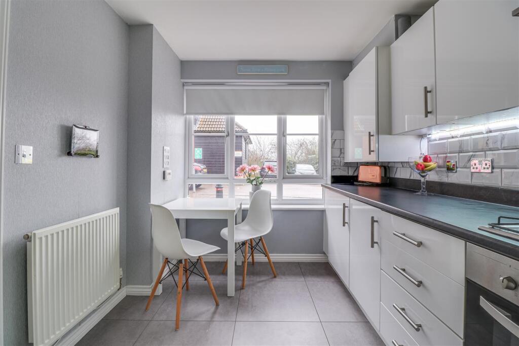 Additional image 4 of Victoria Road, Ongar