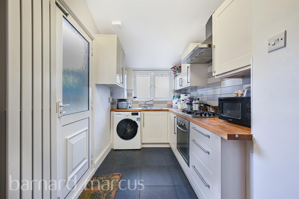 Additional image 3 of Woodland Way, Mitcham