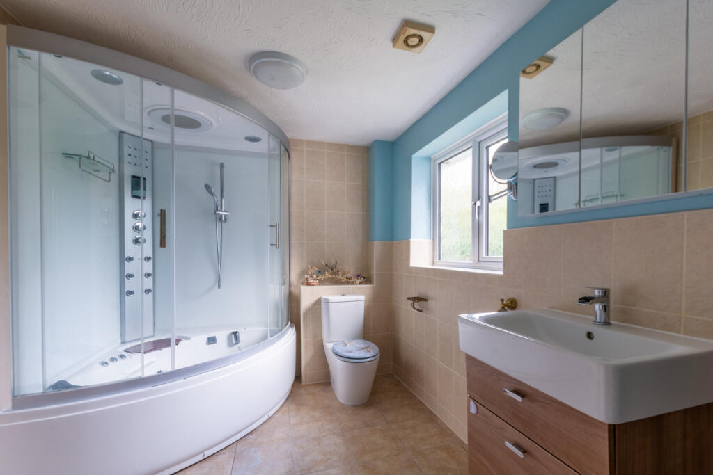 Additional image 12 of Broadoaks Crescent, Braintree, Essex, CM7