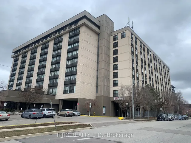 2737 Keele St Unit 205