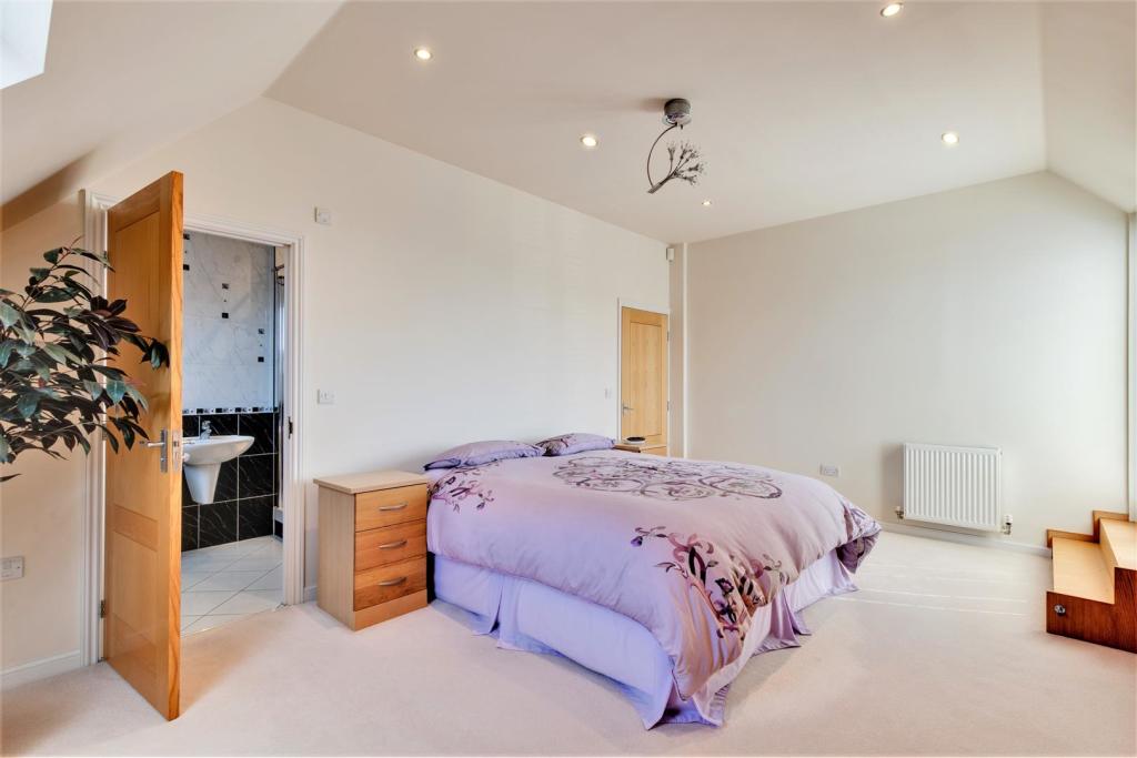 Additional image 11 of Winchester Road, Frinton-On-Sea