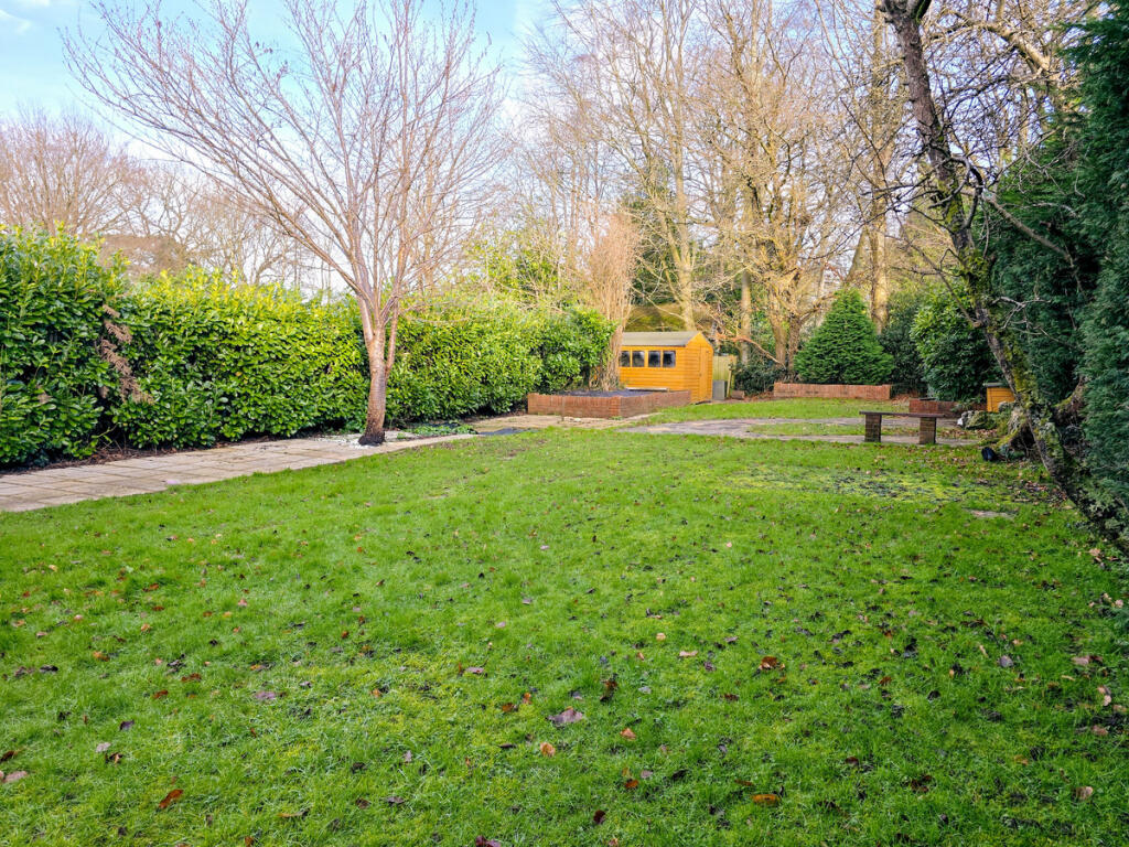 Additional image 4 of Chaldon Common Road, Caterham, CR3