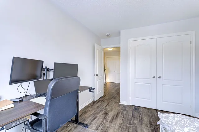 Additional image 19 of 41 Hogan Manor Dr