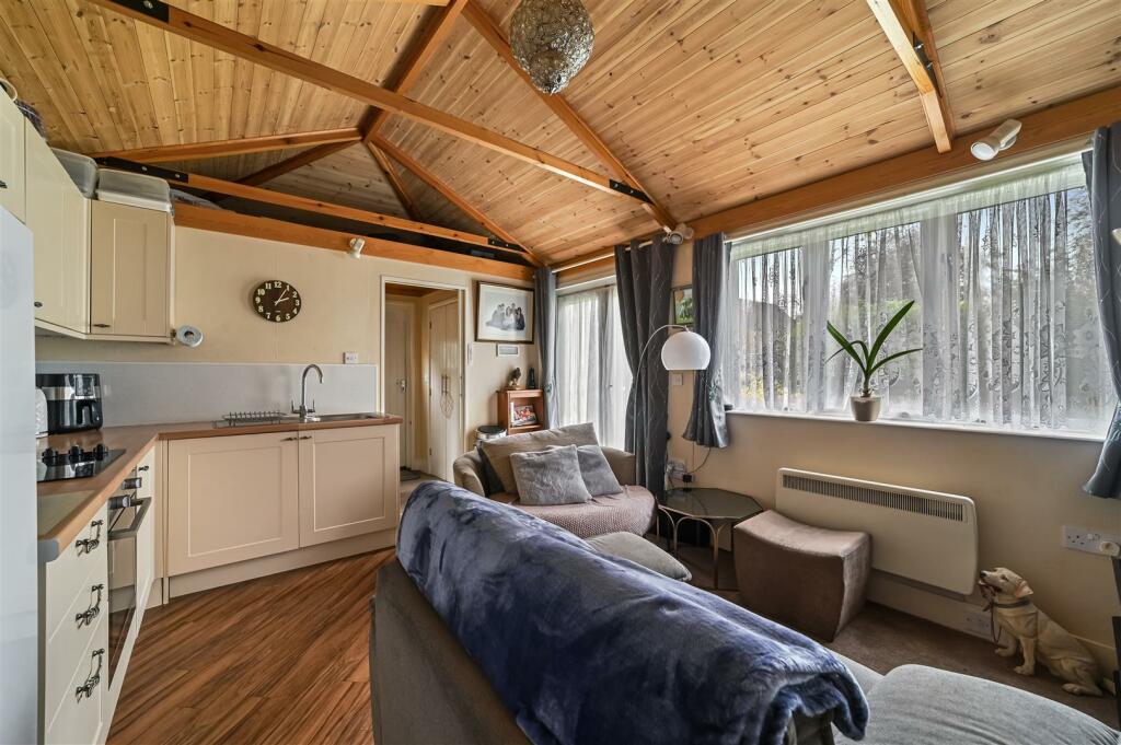 Additional image 14 of Parsonage Lane, Tendring