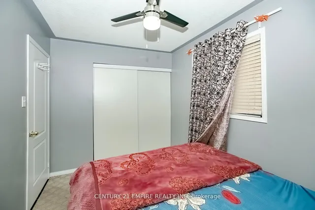 Additional image 23 of 4 Lake Louise Dr