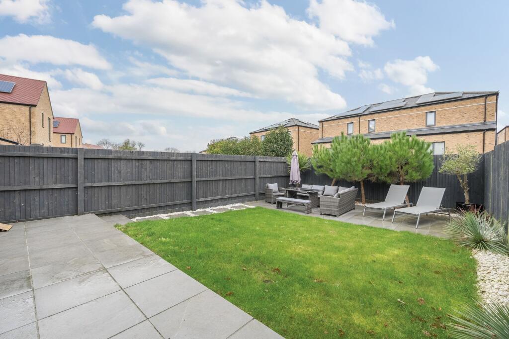 Additional image 4 of Van Brugh Avenue, Coulsdon, CR5