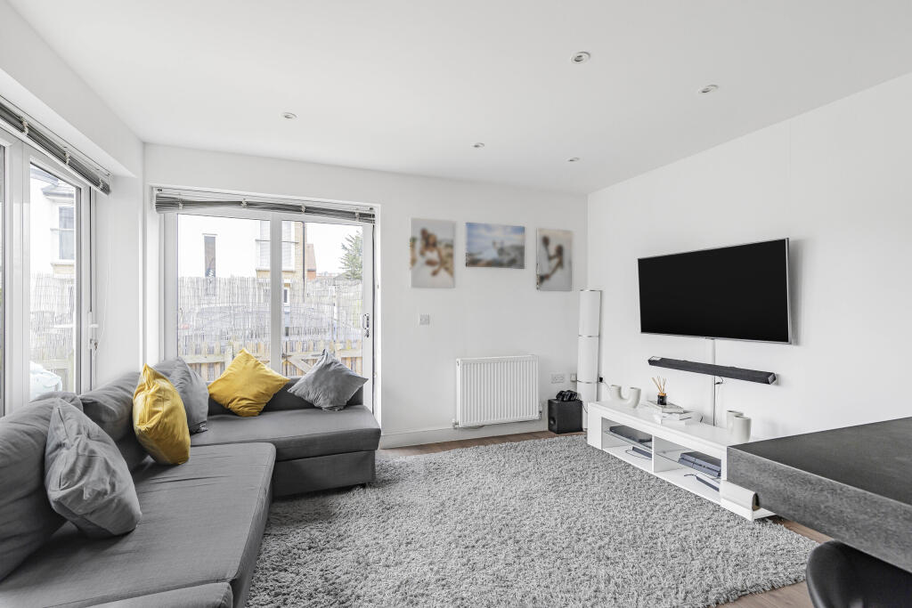 Additional image 2 of , Canmore Court, 113 Queens Road, Croydon, Surrey