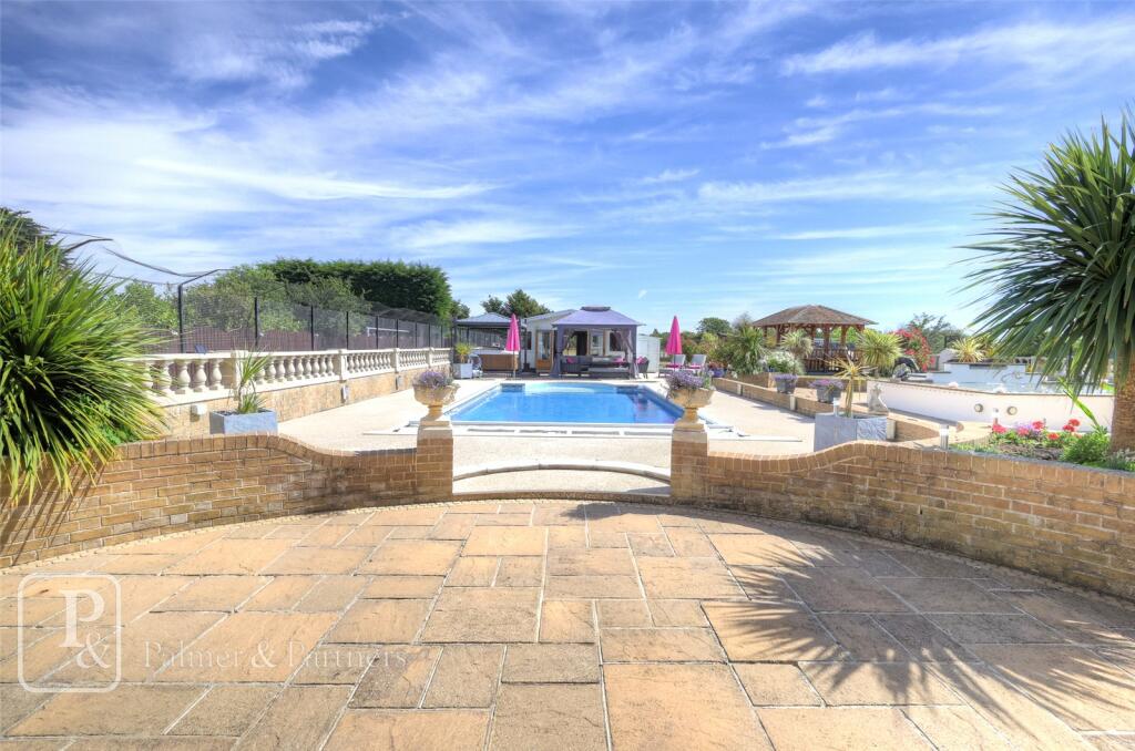 Additional image 49 of Dumont Avenue, St. Osyth, Clacton-on-Sea, Essex, CO16