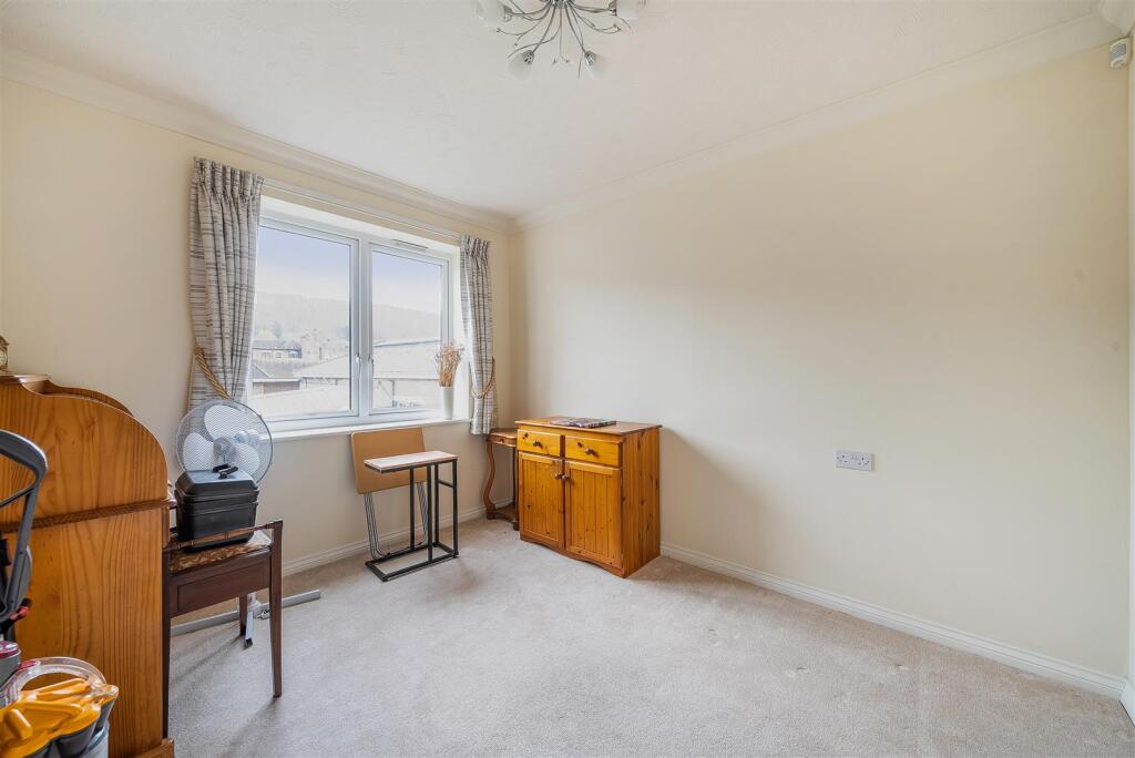 Additional image 10 of Caterham Lodge, Caterham