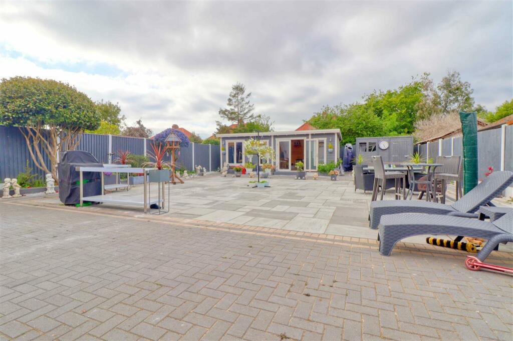 Additional image 4 of Dulwich Road, Holland on Sea