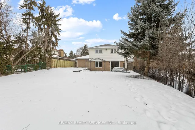 Additional image 39 of 8 Derwent Ave