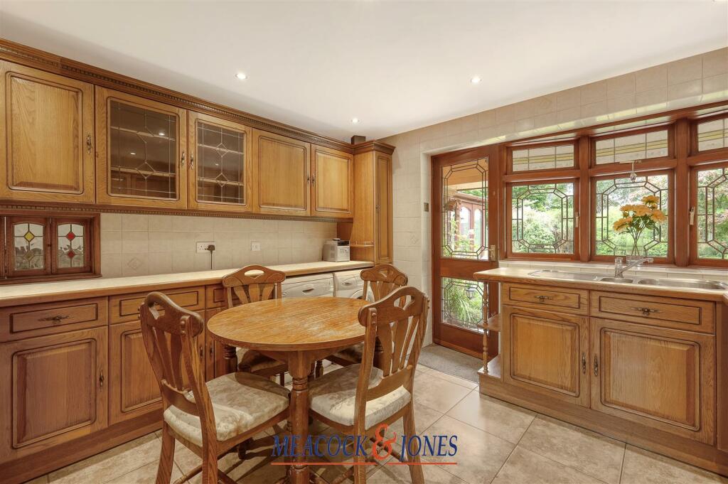 Additional image 8 of Weston Close, Hutton, Brentwood