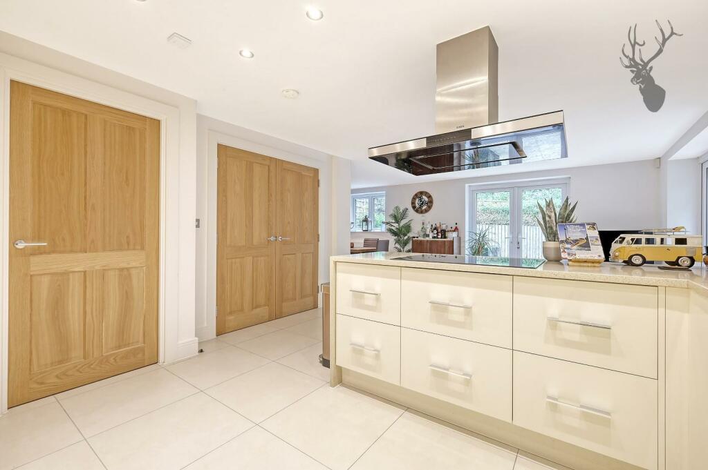 Additional image 19 of Magnolia Crescent, Great Warley, Brentwood
