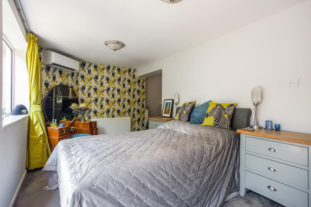 Additional image 11 of Dunedin Drive, Caterham, CR3