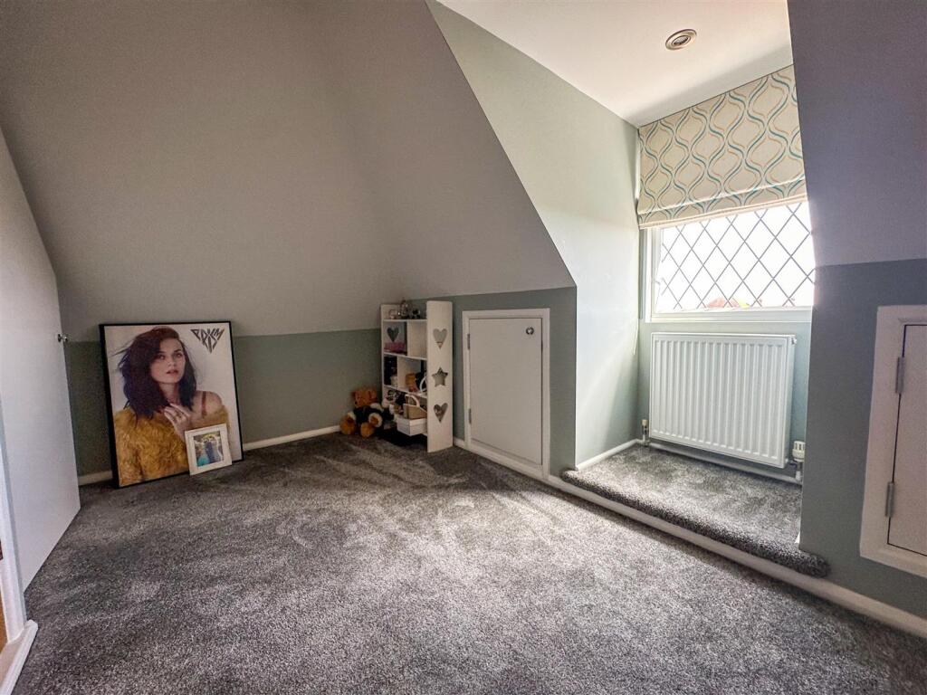 Additional image 31 of First Avenue, East Clacton, Essex