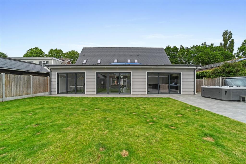 Additional image 28 of High Spec Living, Weeley Heath