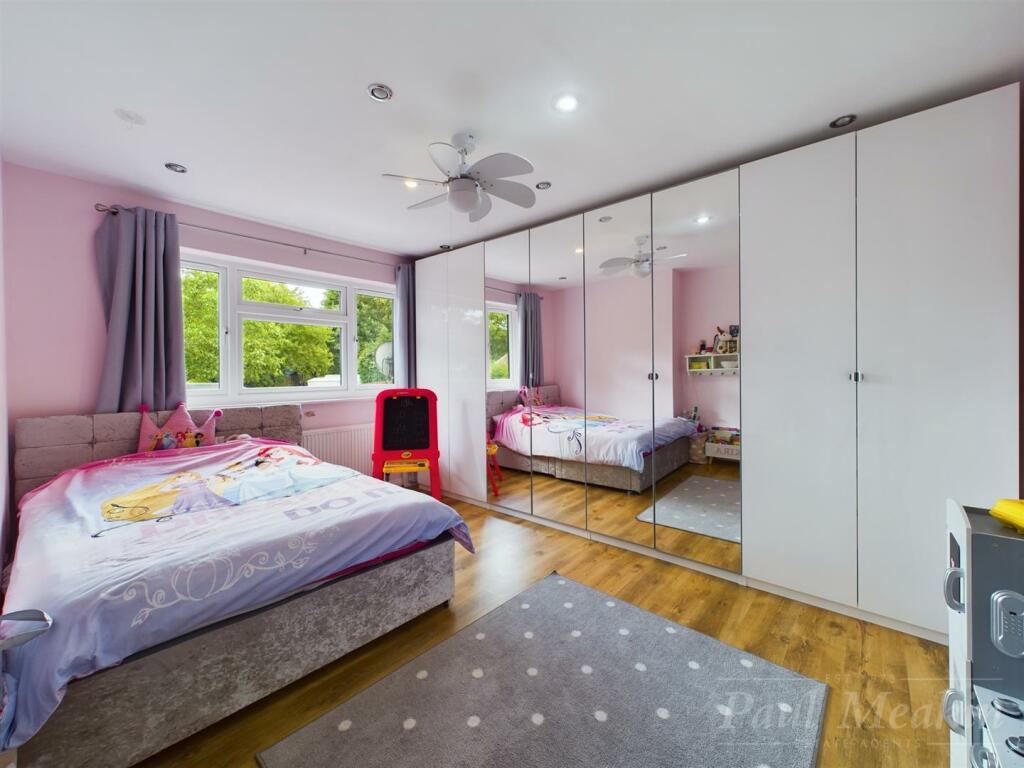 Additional image 21 of Farley Road, Selsdon, South Croydon