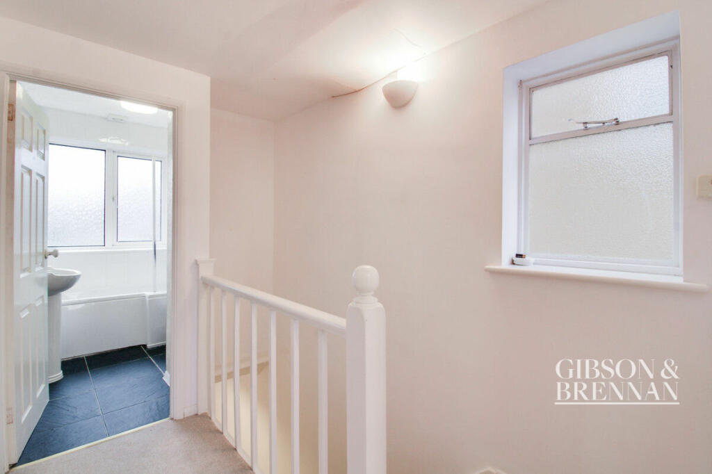 Additional image 12 of Balmoral Close, Billericay, CM11