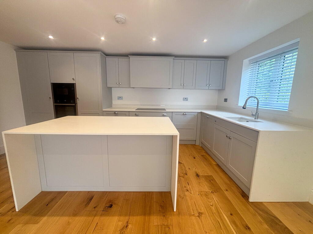 Additional image 7 of The Sheas, 41 Shenfield Road