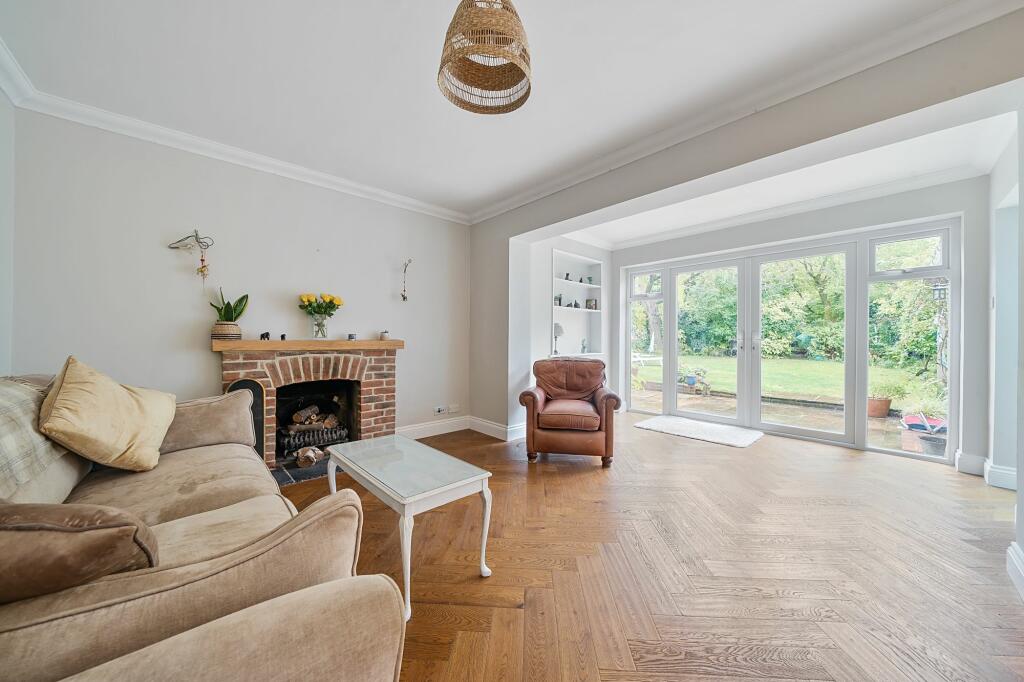 Additional image 6 of Loxford Road, Caterham, CR3