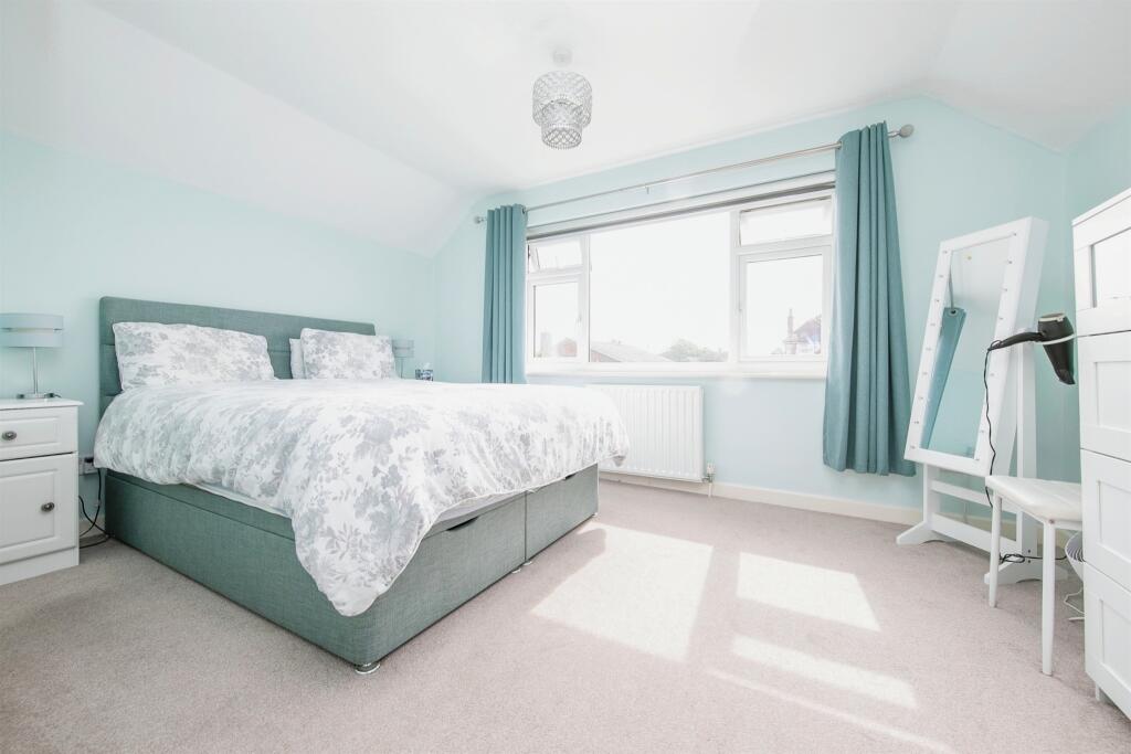 Additional image 12 of Colchester Road, Holland-On-Sea, Clacton-On-Sea