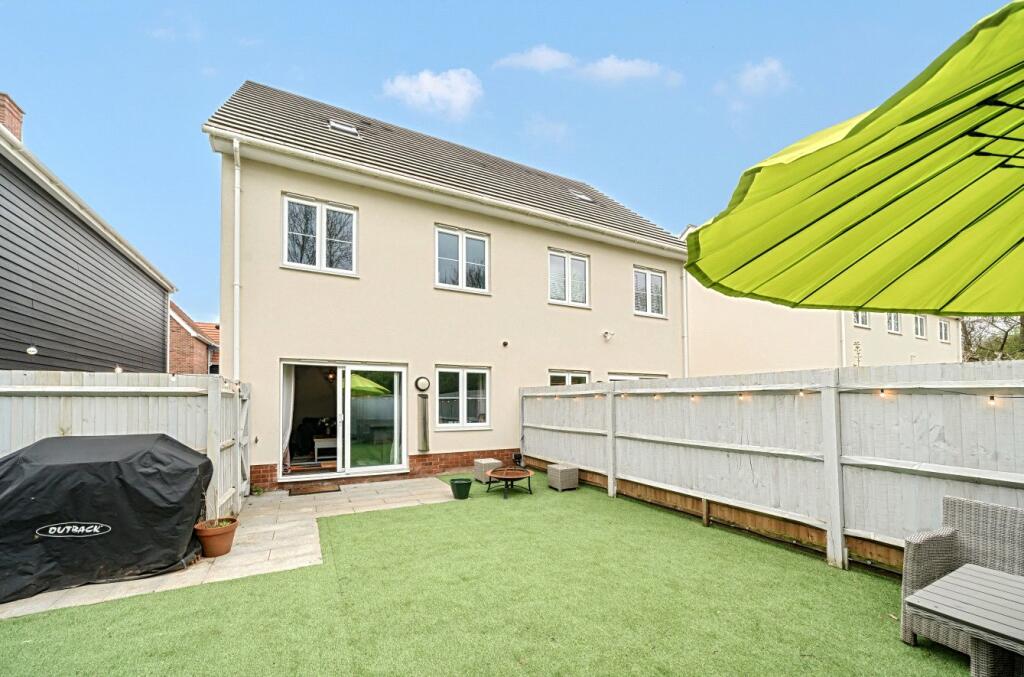 Additional image 6 of Elm Gardens, Mountnessing, CM15