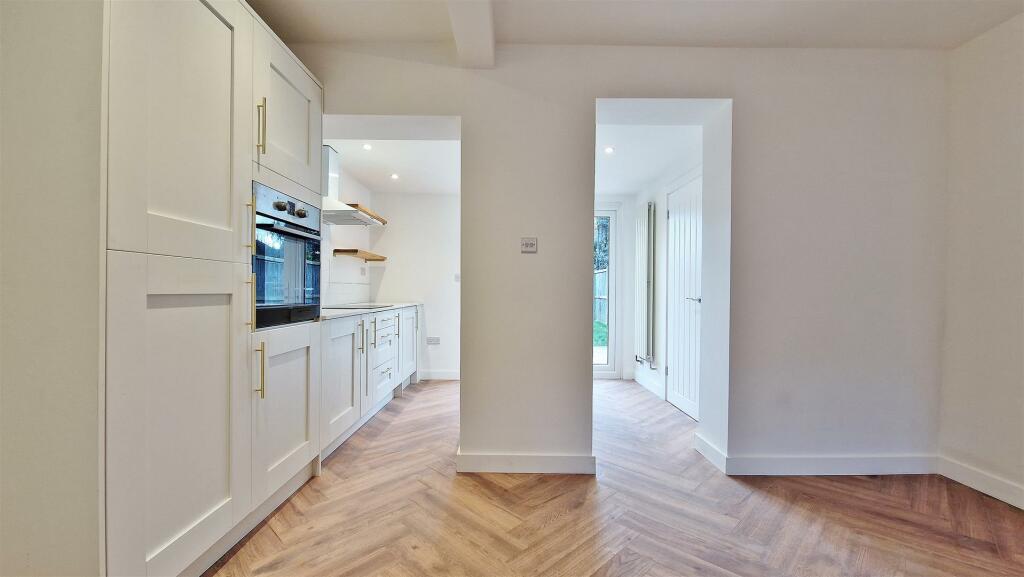 Additional image 17 of Pole Barn Lane, Frinton-On-Sea