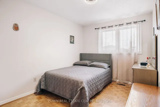 Additional image 13 of 77 Bordeaux Crct