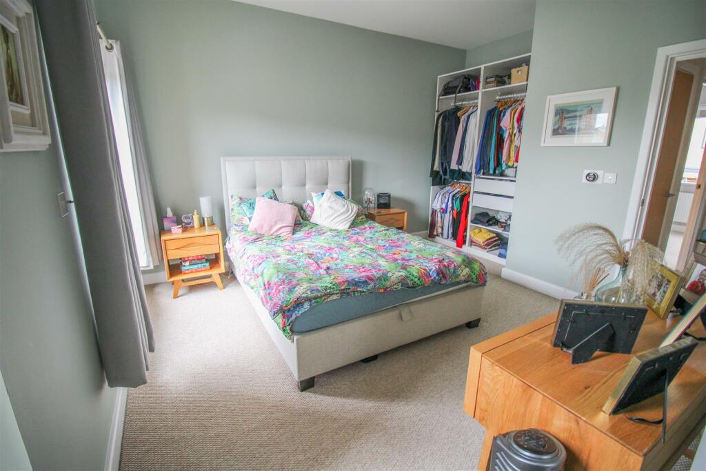 Additional image 15 of Barnsley Wood Rise, Newhall