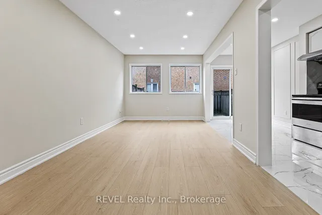 Additional image 10 of 92 Goldenlight Circ Unit 11