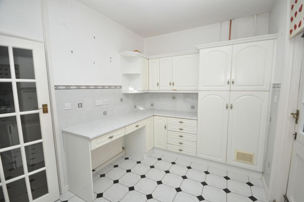 Additional image 7 of FOURTH AVENUE, FRINTON-ON-SEA