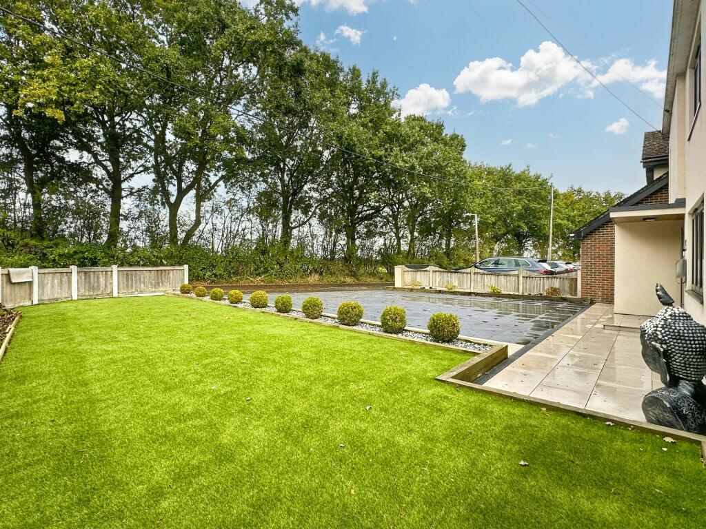 Additional image 22 of Wiggins Lane, Billericay, CM12