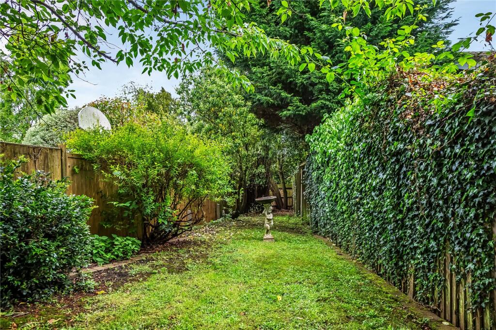 Additional image 14 of Slines Oak Road, Woldingham, Surrey, CR3