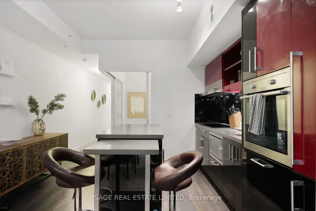 Additional image 7 of 39 Sherbourne St Unit 801