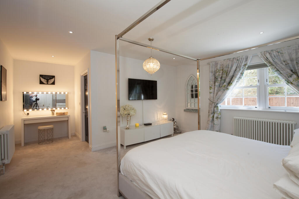 Additional image 26 of Glebe Road, Ramsden Bellhouse, Billericay