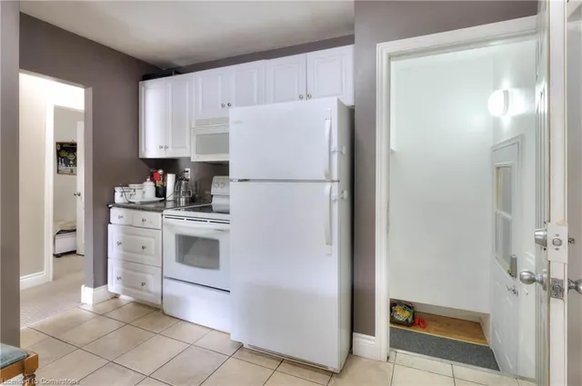 Additional image 17 of 42 Acacia St