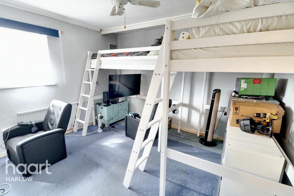 Additional image 7 of The Dashes, Harlow