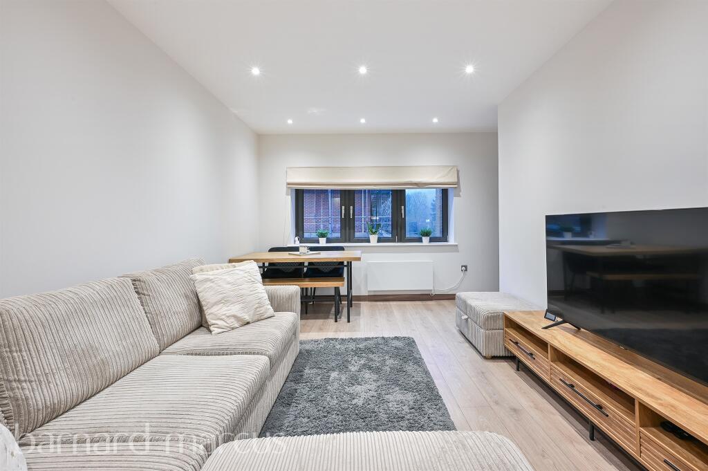 Additional image 6 of Croydon Road, Caterham