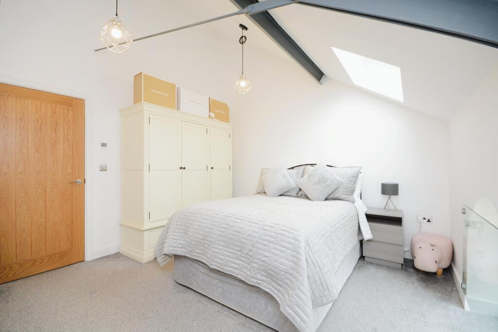 Additional image 12 of Great Warley Street, Brentwood, CM13