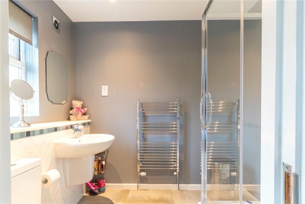 Additional image 14 of Brook Farm Close, Bishop's Stortford, Hertfordshire, CM23