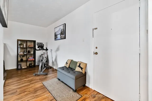 Additional image 9 of 100 Breckenridge Dr Unit 303