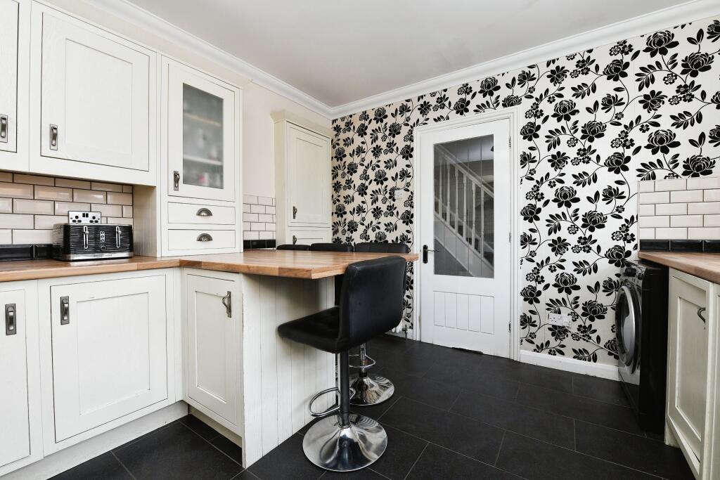 Additional image 6 of Balmoral Close, Billericay, CM11