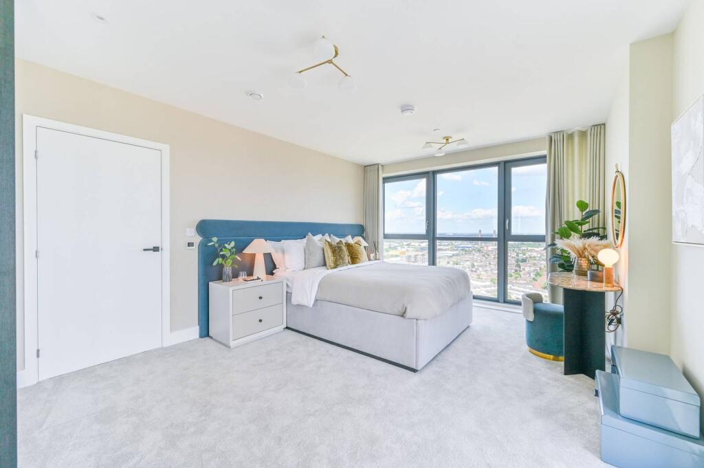 Additional image 4 of London Square Croydon, Croydon, CR0