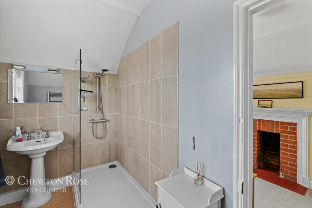 Additional image 32 of Birch Road, Layer De La Haye