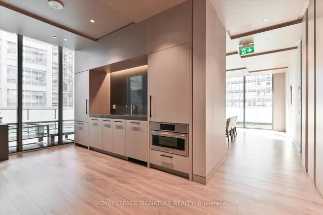 Additional image 26 of 20 Lombard St Unit 4107