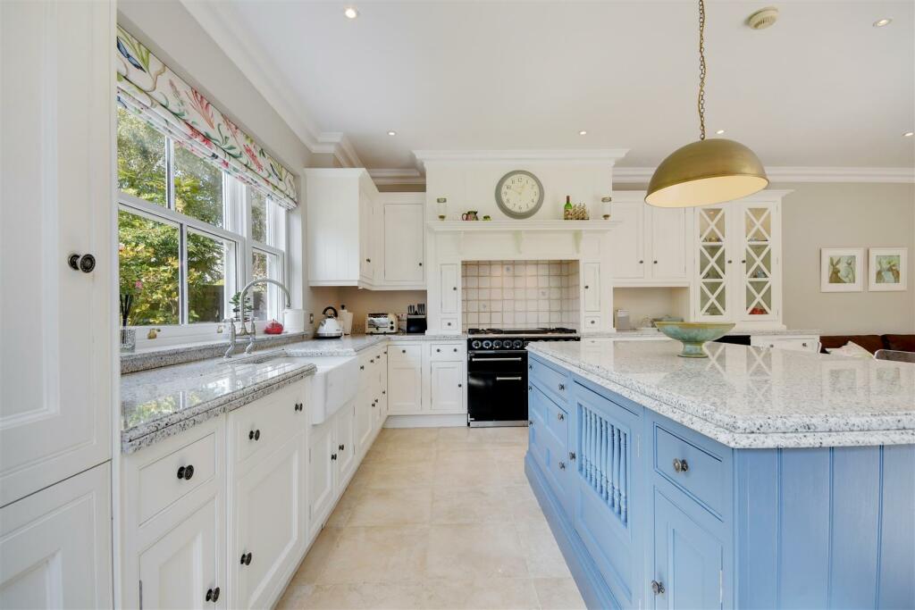 Additional image 6 of Priests Lane, Shenfield, Brentwood