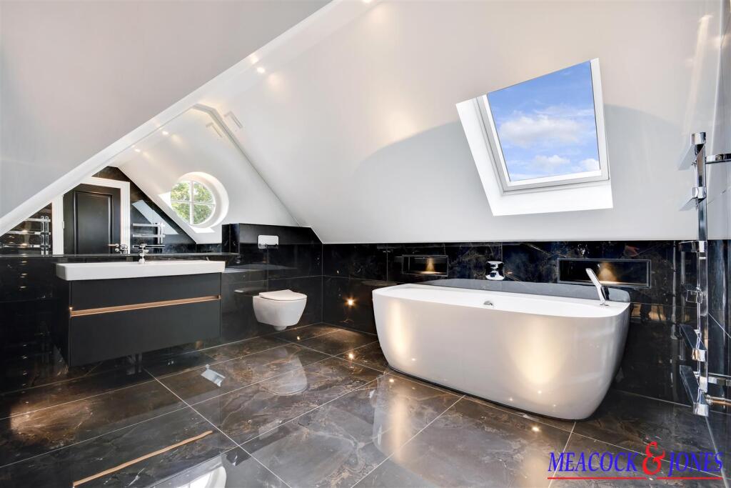 Additional image 37 of Ridgeway, Hutton Mount, Brentwood