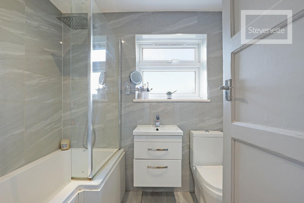 Additional image 14 of Western Avenue, Epping