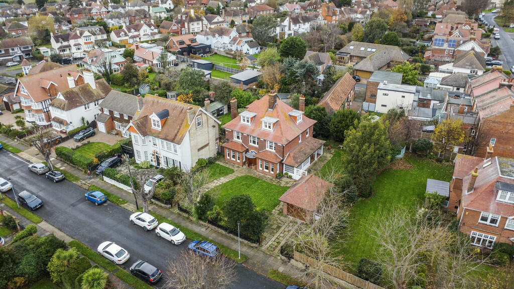 Additional image 23 of Holland Road, Frinton On Sea, Essex